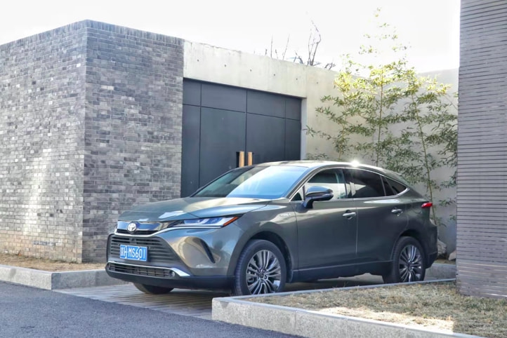 凌放对比探岳X：哪款车才是“都市潮流”？丨车壹条