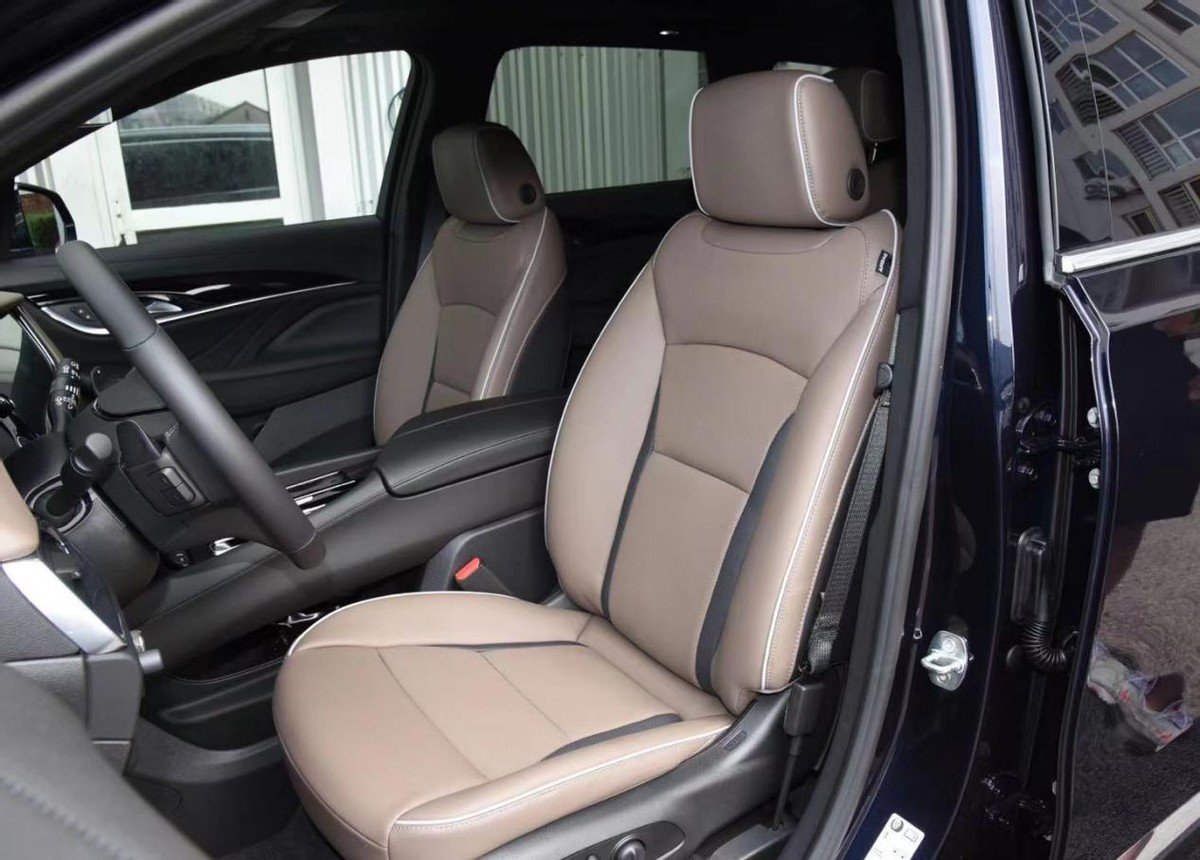 30万左右预算，就买这3款SUV，牌子好还带四驱，跑长途都不累