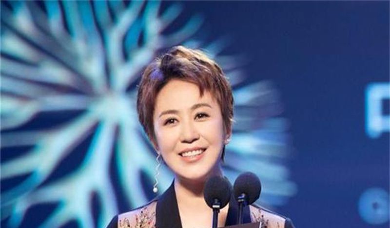 马丽带伤出演沈腾导的电影,沈马组合再次合体,观众:太敬业了休闲区蓝鸢梦想 - Www.slyday.coM 马丽带伤出演沈腾导的电影,沈马组合再次合体,观众:太敬业了休闲区蓝鸢梦想 - Www.slyday.coM