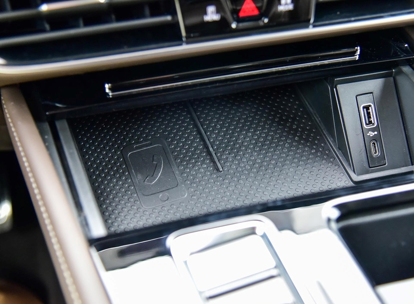 新威然全面对比赛那 谁是更好的选择？