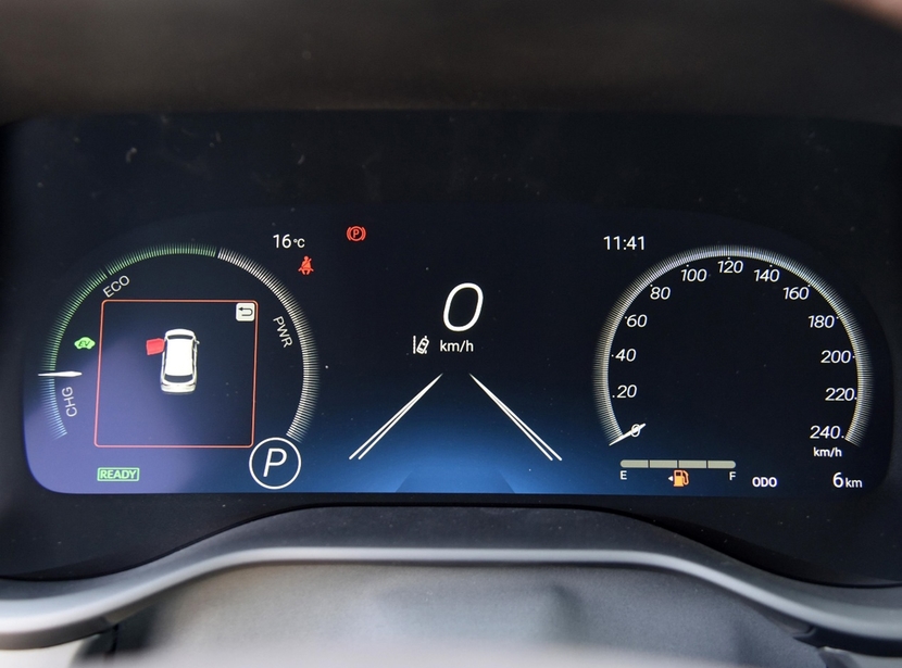 新威然全面对比赛那 谁是更好的选择？