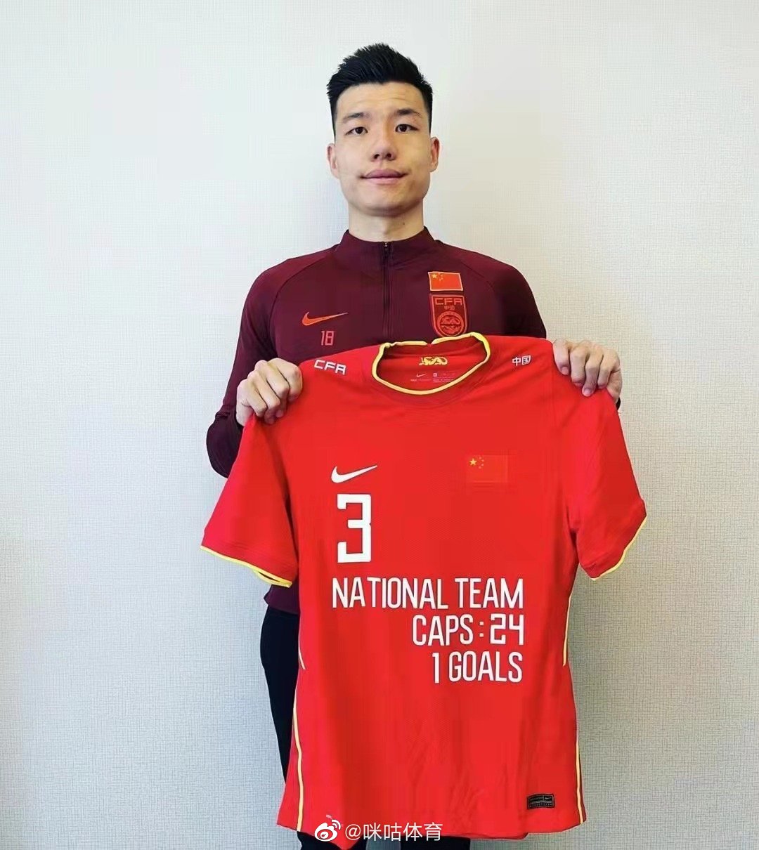 祝好! 今年年初告别广州队的前国脚梅方,正式发文宣布退役……休闲区蓝鸢梦想 - Www.slyday.coM 祝好! 今年年初告别广州队的前国脚梅方,正式发文宣布退役……休闲区蓝鸢梦想 - Www.slyday.coM