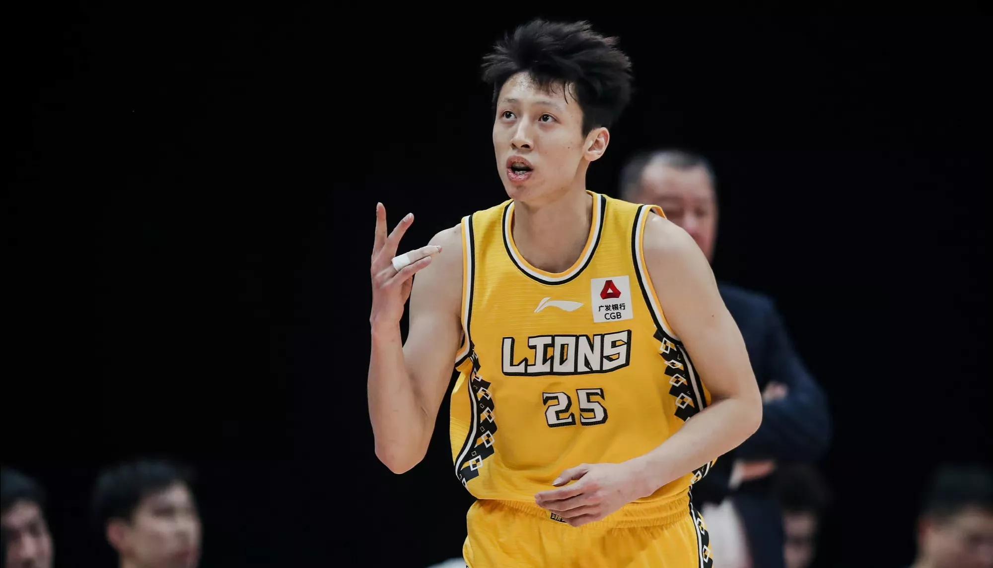 cba3消息广厦大胜青岛32分赵岩昊大爆发北京队送广州4连败