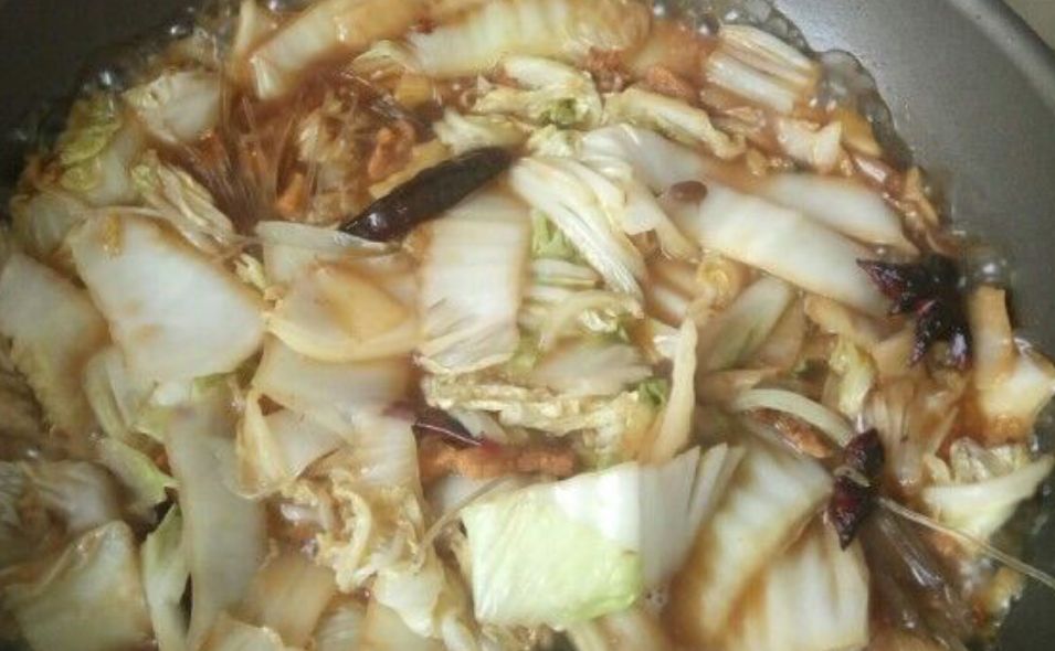 女子吐槽精心准备的晚餐，丈夫却只吃了几口，网友：是我也吃不下休闲区蓝鸢梦想 - Www.slyday.coM