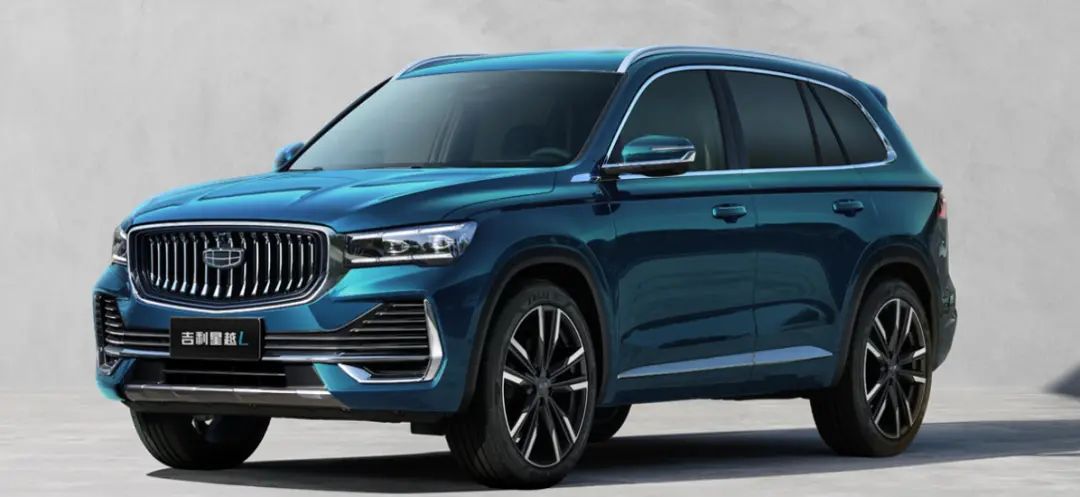 国产SUV卷起来！15万出头配2.0T+大连屏，合资哭了！