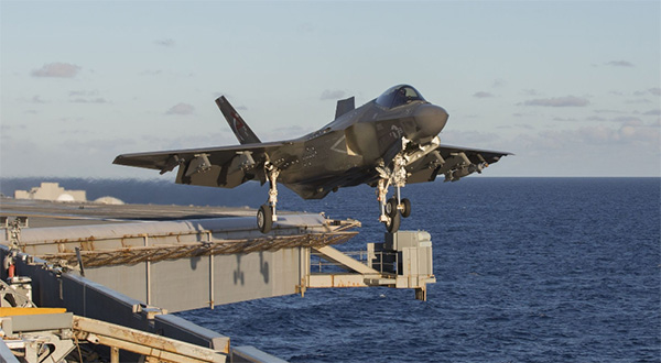 去年美国海军宣布F-35C形成初始战斗力。