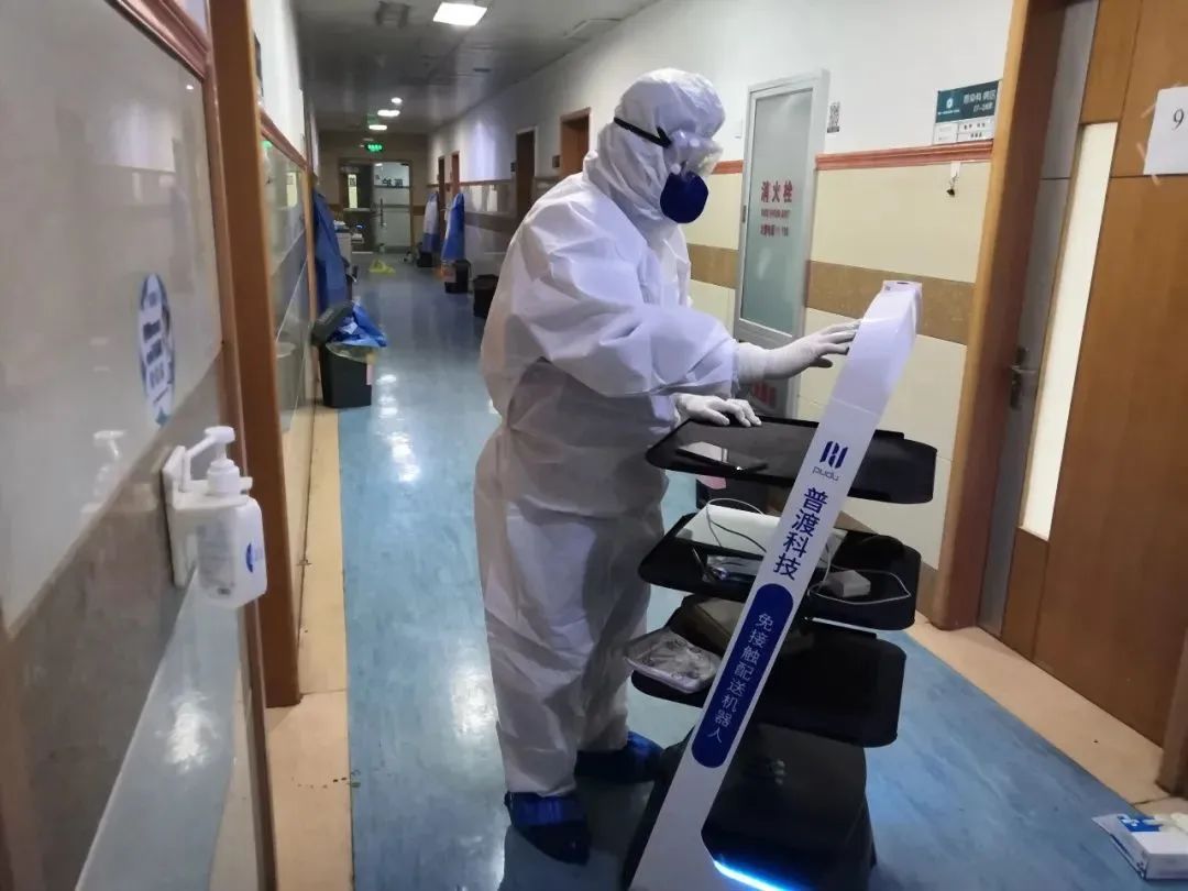 战疫一线，南山机器人抗疫军团各显神通休闲区蓝鸢梦想 - Www.slyday.coM