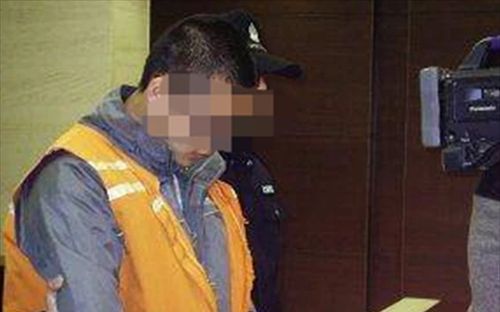 贵阳师生恋杀人案始末44岁女教师和俩学生三角恋酿血案