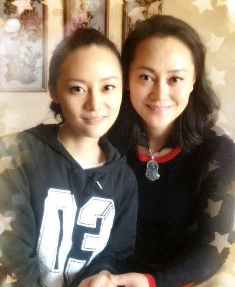 大宋佳女儿张楚楚见证母亲46岁未婚生子后34岁不敢婚恋
