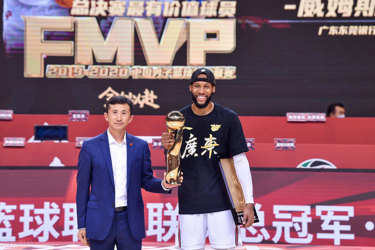 期待回归马尚更新社交媒体广东队跟队记者给出确切消息