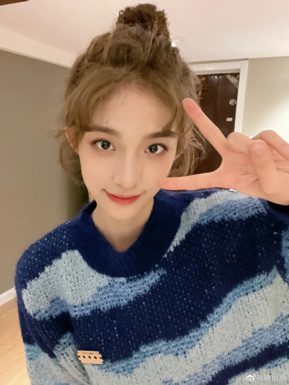 钟丽丽、宋祖儿两位美女联动太好玩了吧!|钟丽丽|宋祖儿_新浪新闻
