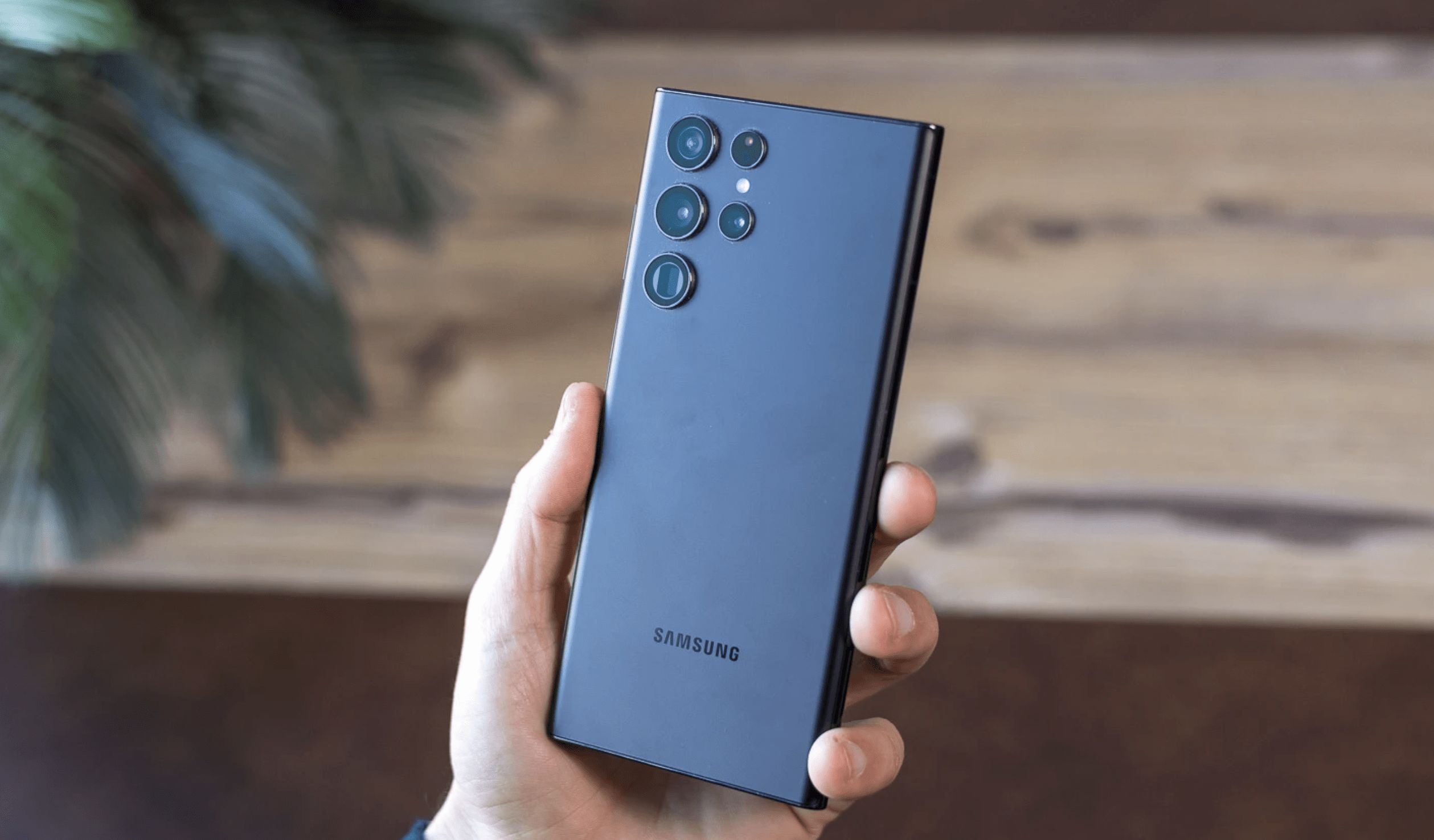 三星s22ultra斩获96好评度国产旗舰谁能与之一战