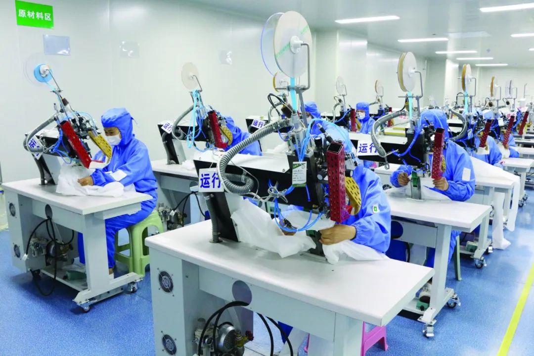 医疗物资生产线24小时连轴转休闲区蓝鸢梦想 - Www.slyday.coM