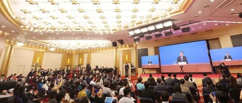 一组图速览总理记者会