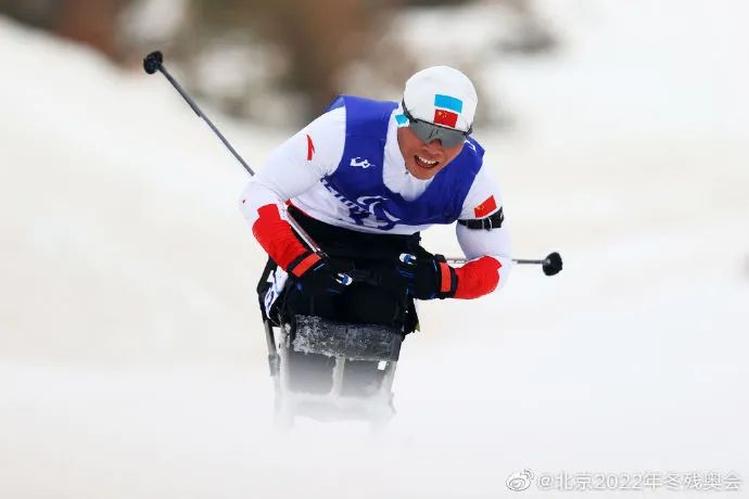 中国队选手夺冠！残奥冬季两项：速度与精准的挑战！