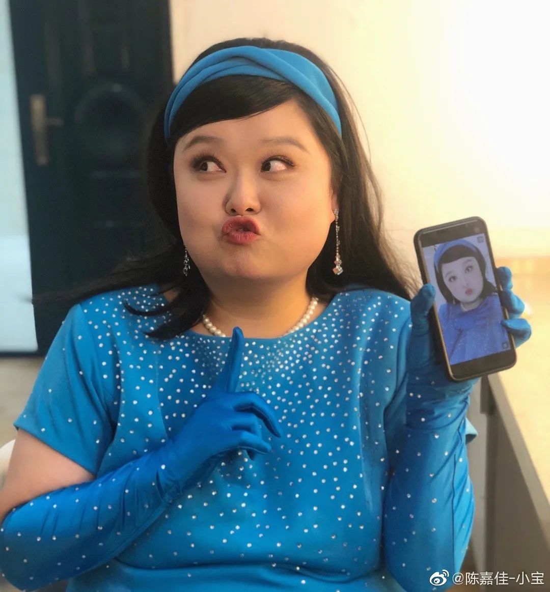 比周秀娜重磅细细粒内地升级做女神王祖蓝助佢一年赚够买楼钱