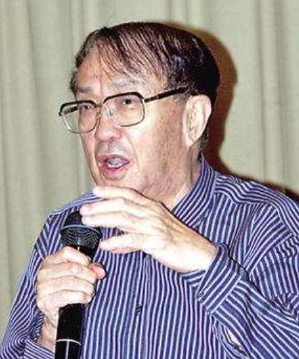 著名导演谢晋：3个儿子,2个智障,1个肝癌,他的一生比黄连还苦休闲区蓝鸢梦想 - Www.slyday.coM