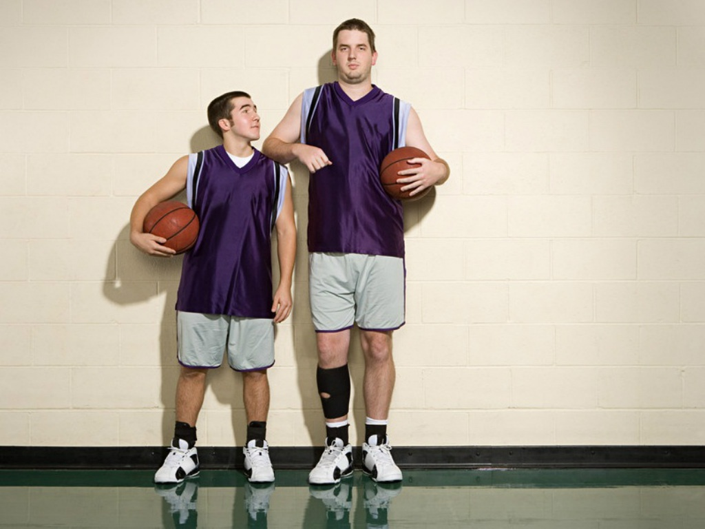 个子越高越容易患癌？身高真的会影响人们的健康吗？看专家怎么说休闲区蓝鸢梦想 - Www.slyday.coM