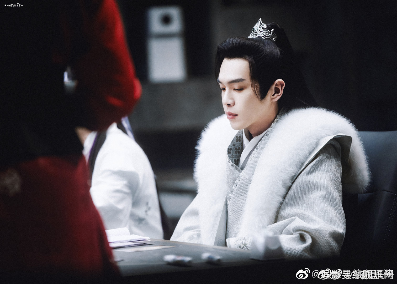 谁会不爱张若昀的古装呢