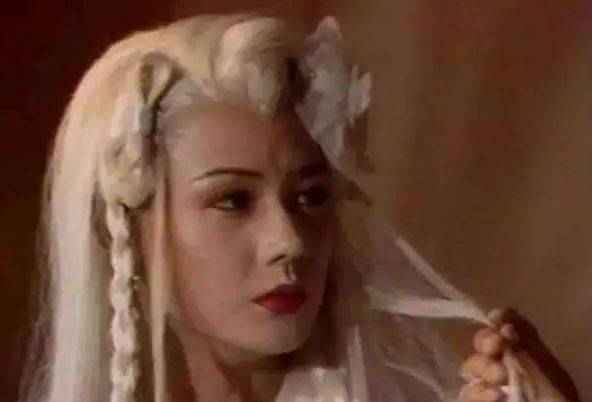 因拍戏过劳死,打拼26年片酬被家人掏空,离世后捐献器官救8人休闲区蓝鸢梦想 - Www.slyday.coM 因拍戏过劳死,打拼26年片酬被家人掏空,离世后捐献器官救8人休闲区蓝鸢梦想 - Www.slyday.coM