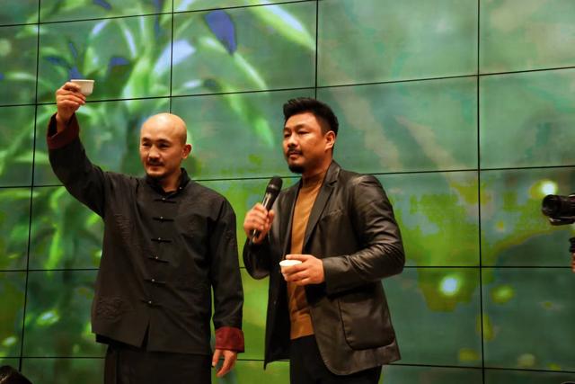 一龙当众号啕大哭,无奈坦言:我和大家都老了|武僧|武林风|王洪祥_新浪