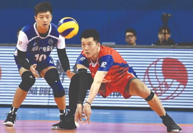 中国女排建队第二步!3将空降+2教练去留,蔡斌新难题休闲区蓝鸢梦想 - Www.slyday.coM 中国女排建队第二步!3将空降+2教练去留,蔡斌新难题休闲区蓝鸢梦想 - Www.slyday.coM