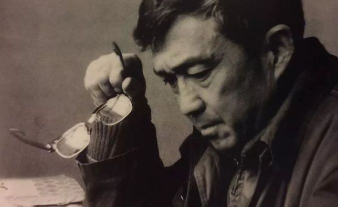 著名导演谢晋：3个儿子,2个智障,1个肝癌,他的一生比黄连还苦休闲区蓝鸢梦想 - Www.slyday.coM