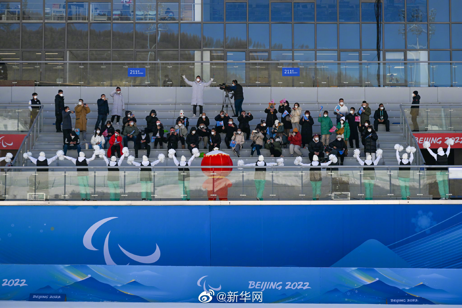 被冬残奥会的无声气氛组暖到了休闲区蓝鸢梦想 - Www.slyday.coM