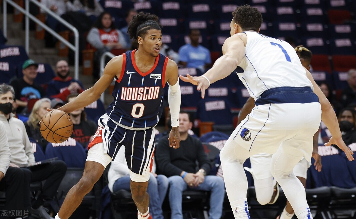 仅一夜！詹姆斯50分，湖人胜奇才，哈登又逛夜店，波波维奇创纪录休闲区蓝鸢梦想 - Www.slyday.coM