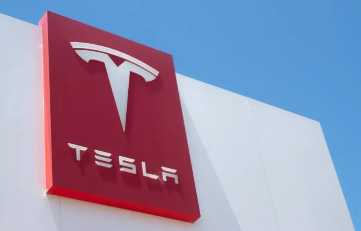 特斯拉真狠！部分车型上调1万元，网友：这是发了油价上涨的财？休闲区蓝鸢梦想 - Www.slyday.coM