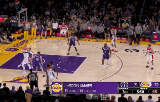 湖人胜奇才三细节，詹姆斯50分，威少1失误，沃格尔“弃1人”休闲区蓝鸢梦想 - Www.slyday.coM