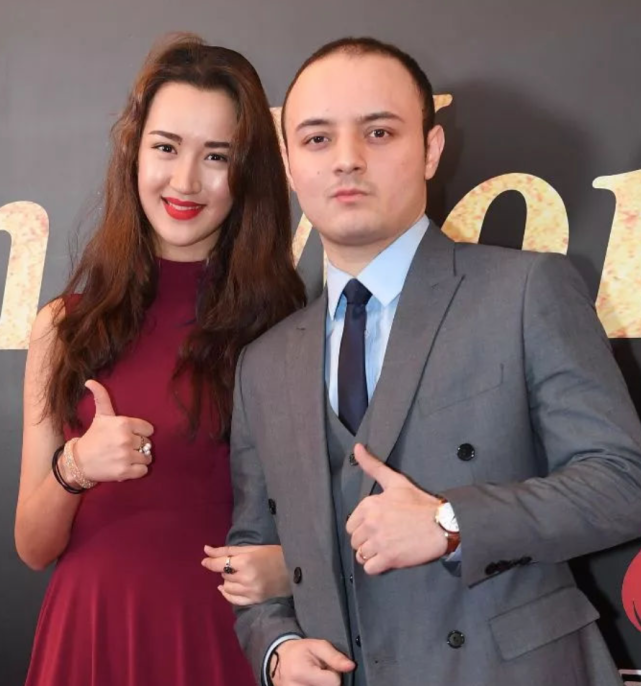 曾被评为“长残童星”的阿尔法,自曝近照一身肌肉,颜值回升|阿尔法|童星|近照_新浪新闻