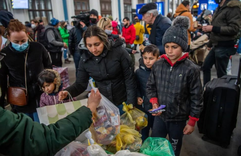 200多万难民刚刚逃离乌克兰，又被人贩子盯上了休闲区蓝鸢梦想 - Www.slyday.coM