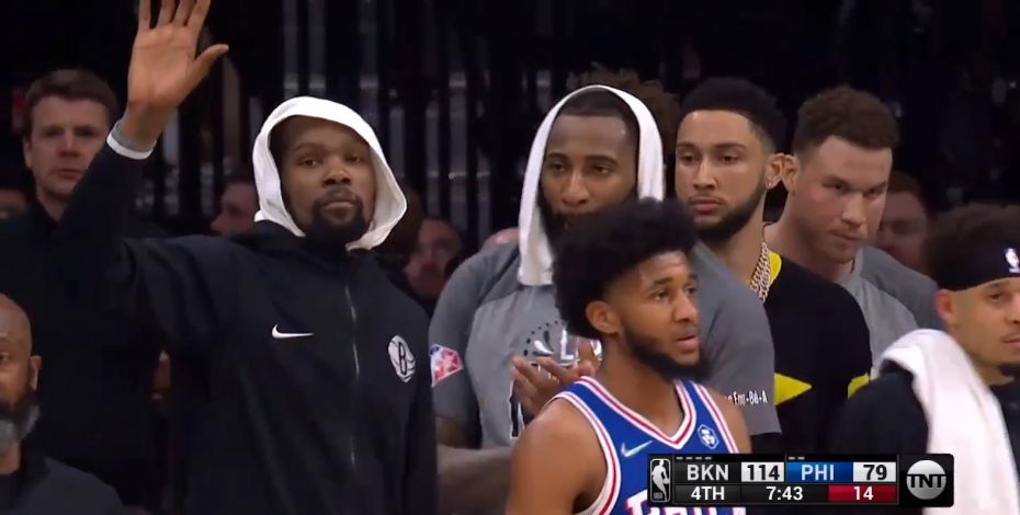 杜兰特25分篮网大胜76人!对喷大帝＋放声大笑 打到费城球迷离场休闲区蓝鸢梦想 - Www.slyday.coM