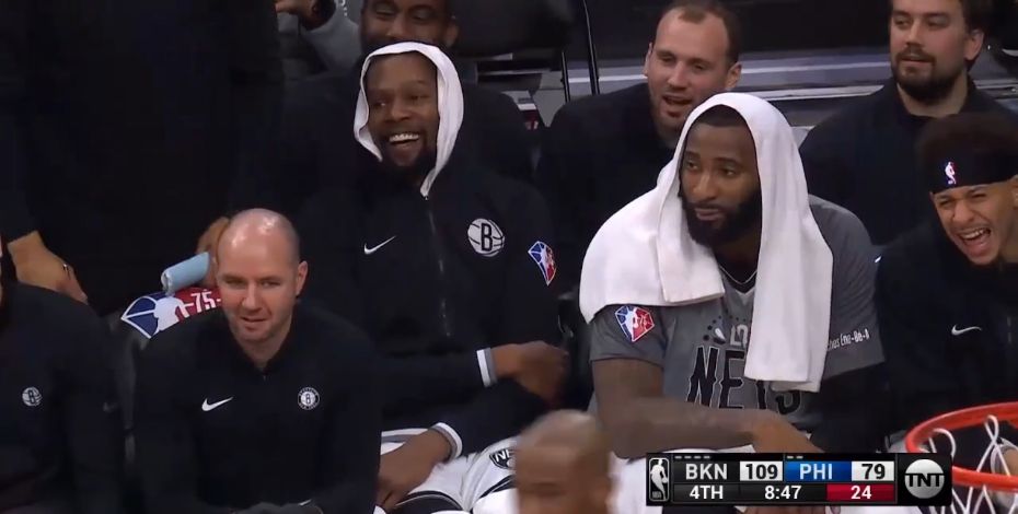 杜兰特25分篮网大胜76人!对喷大帝＋放声大笑 打到费城球迷离场休闲区蓝鸢梦想 - Www.slyday.coM