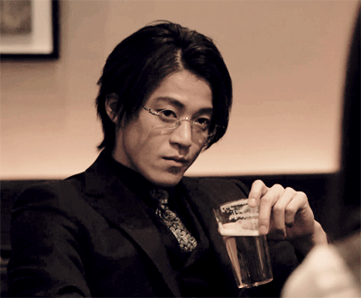 充满迷惑性的眼镜杀手