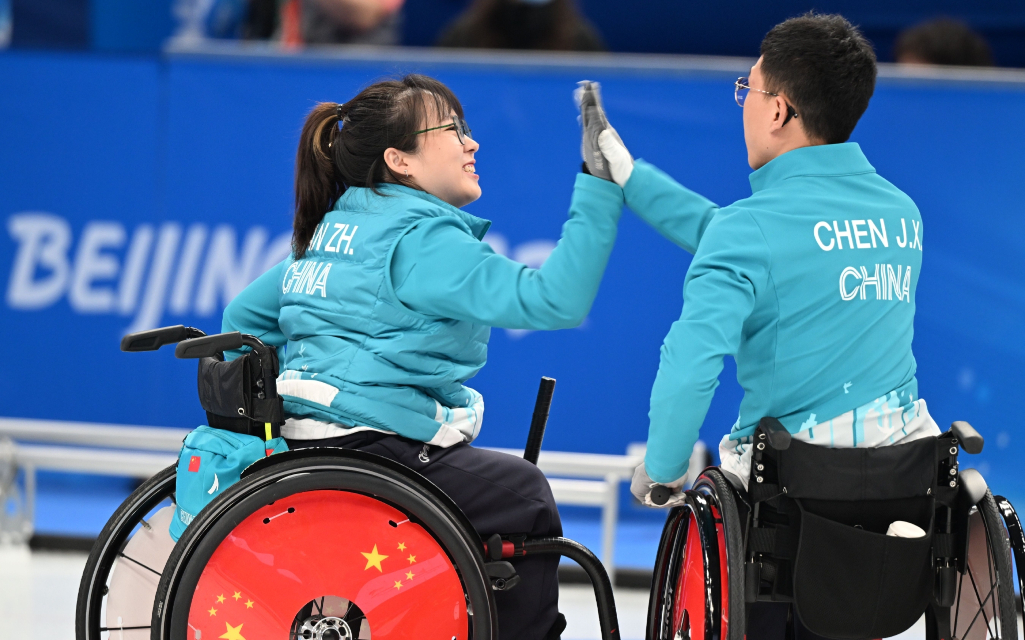 北京姑娘闫卓夺冠后想跟父母说女儿做到了