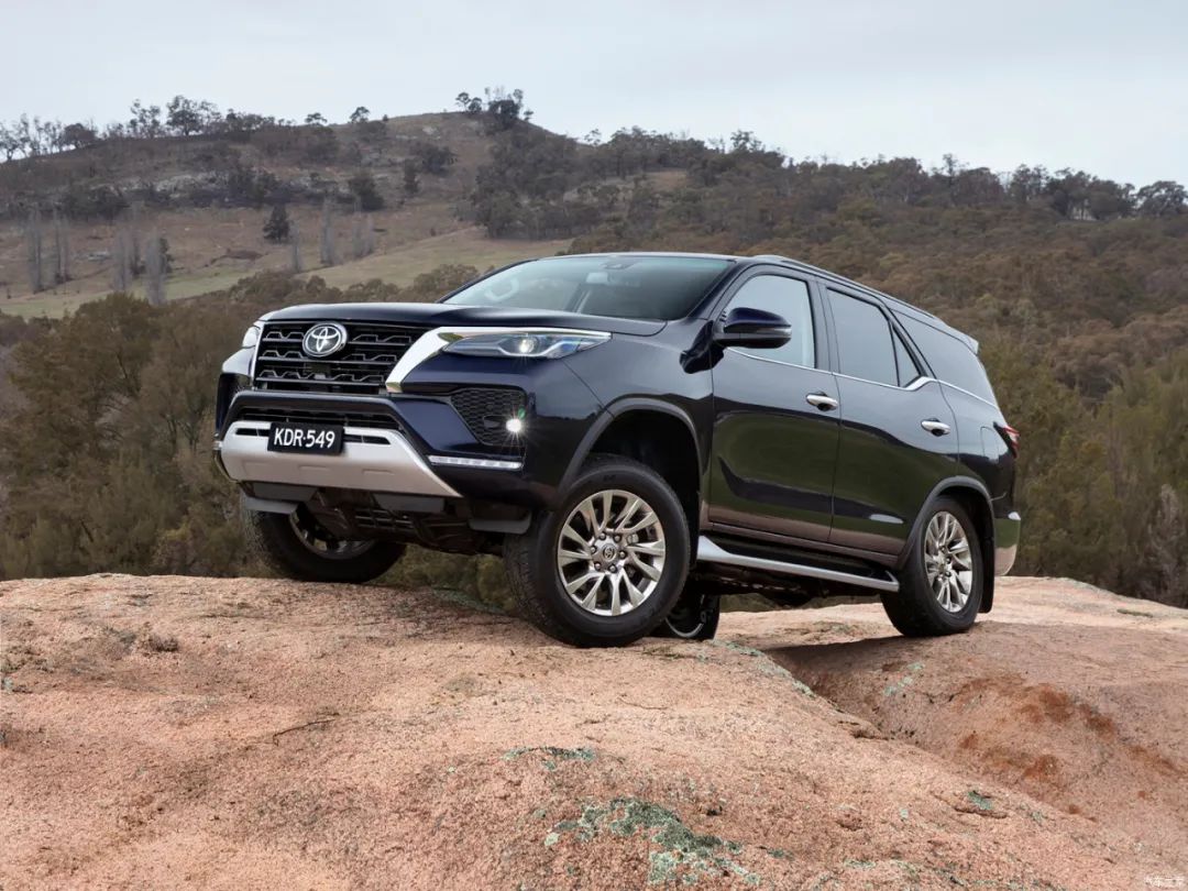 国外热销，国内无人问津，都有哪些SUV？