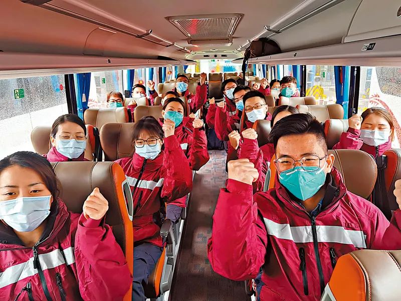 内地援港医疗队开赴香港，图片来源：香港文汇网