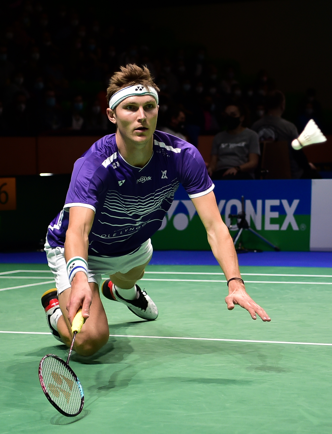 羽毛球德国公开赛安赛龙晋级四强