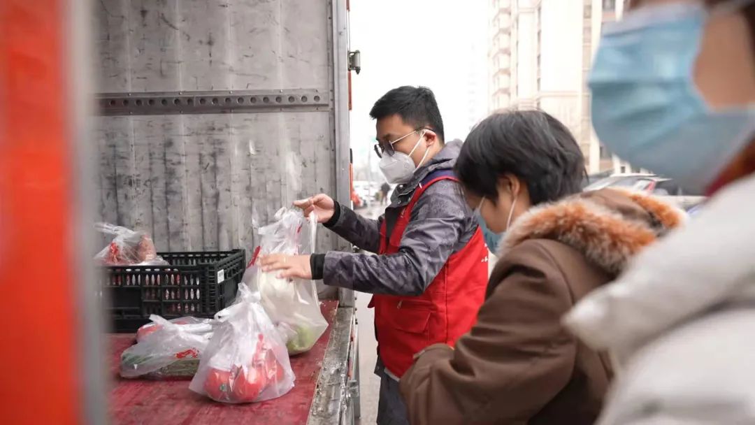 “大伙儿一起努力，相信疫情很快就能过去”休闲区蓝鸢梦想 - Www.slyday.coM