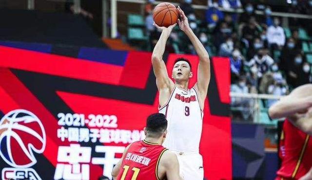 13分遭马布里羞辱后，杜锋揪出宏远最差四人，一人赛季末恐离队休闲区蓝鸢梦想 - Www.slyday.coM