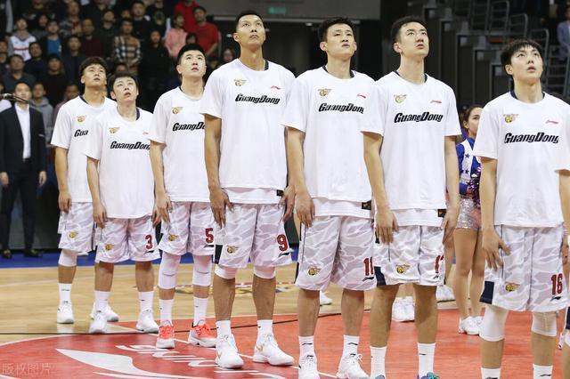 3场狂砍173分,杜锋朱芳雨意外惊喜,宏远目标外援或取代莱多休闲区蓝鸢梦想 - Www.slyday.coM 3场狂砍173分,杜锋朱芳雨意外惊喜,宏远目标外援或取代莱多休闲区蓝鸢梦想 - Www.slyday.coM