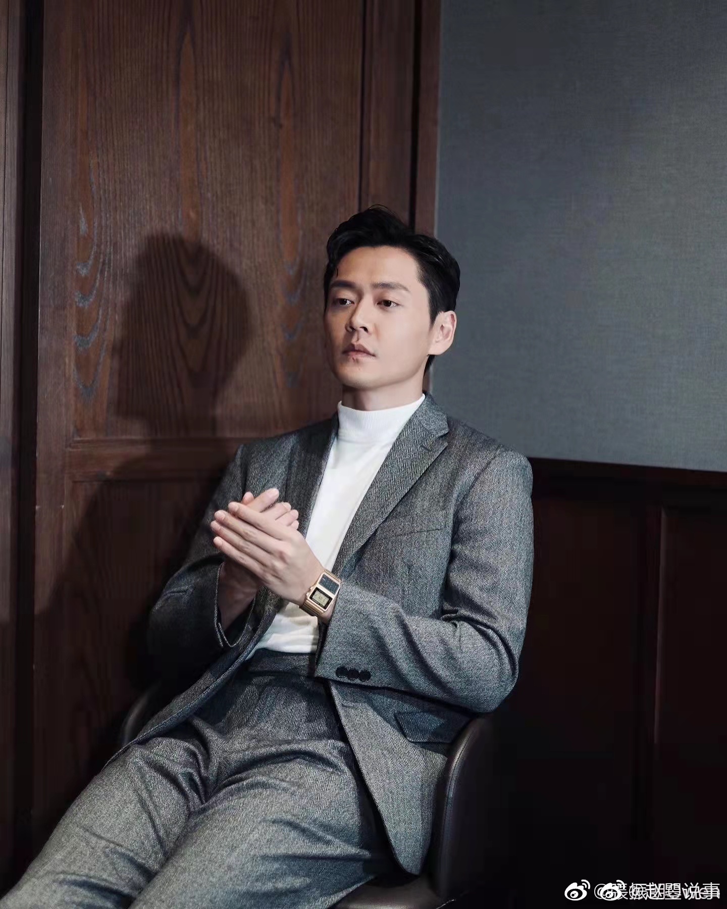 张振朗冲上云霄造型太好看了