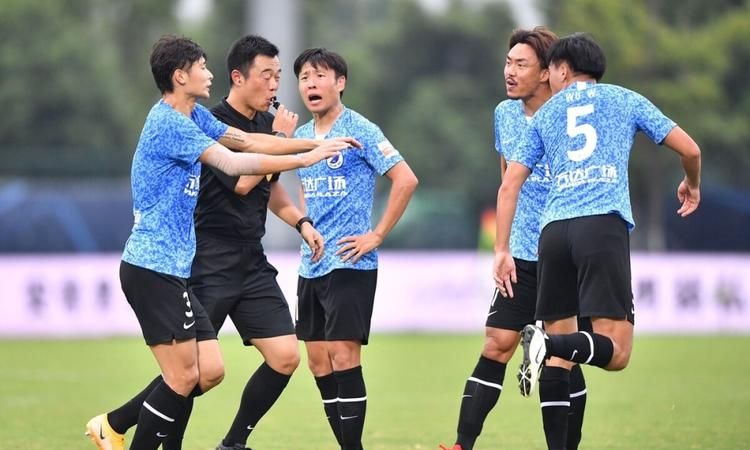 大连人完成股改:万达交出控制权,不仅承担债务还继续投资休闲区蓝鸢梦想 - Www.slyday.coM 大连人完成股改:万达交出控制权,不仅承担债务还继续投资休闲区蓝鸢梦想 - Www.slyday.coM