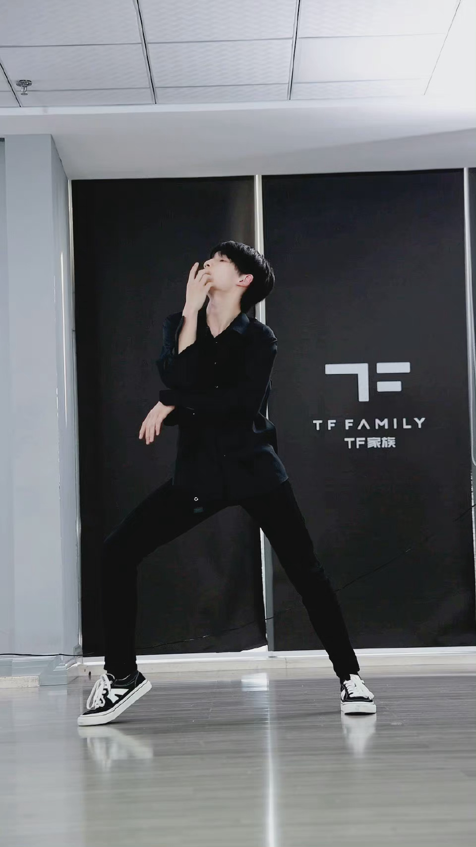 余宇涵|跳舞吧|舞蹈_新浪新闻