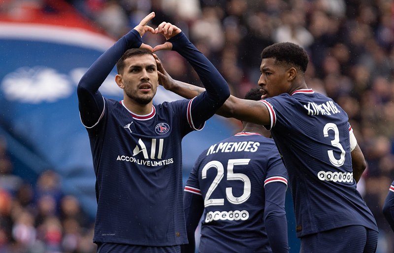 嘘声环绕大巴黎或将在夏季解体球队寻求引进卢卡库哈兰德