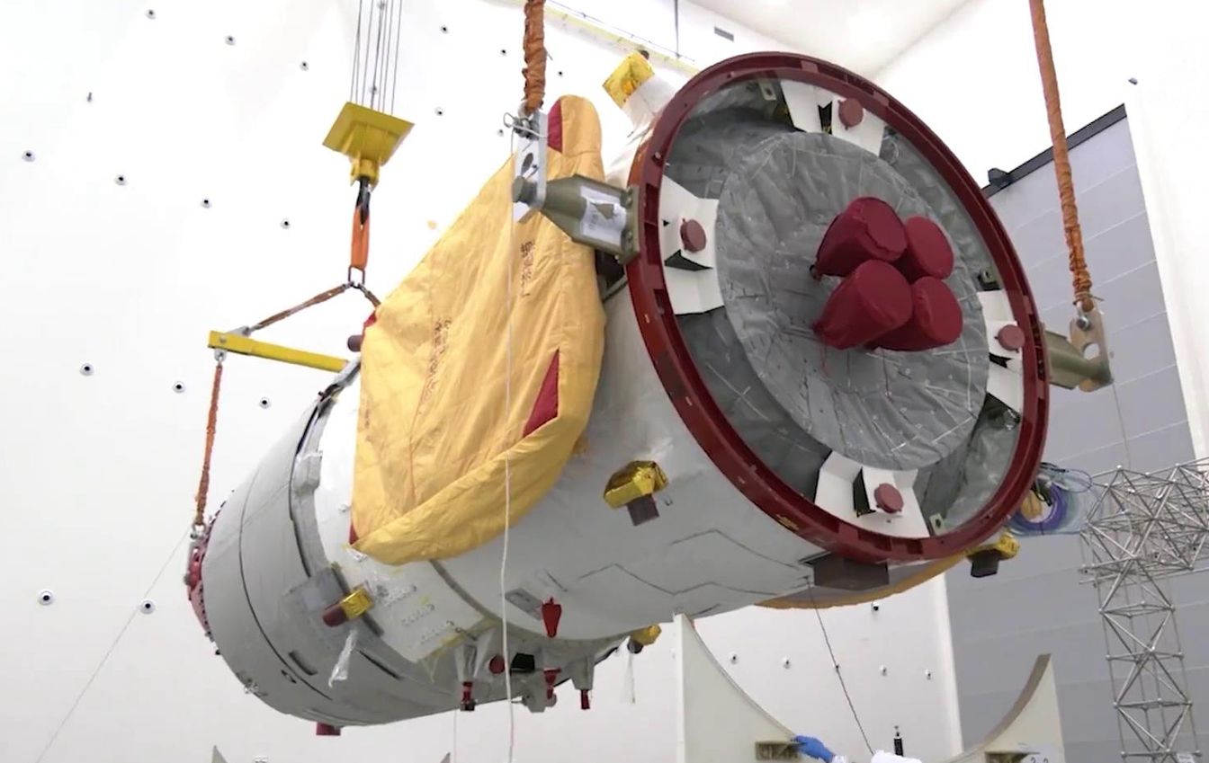 天宫空间站第4个大型舱段:在轨展开超20米,深度认知宇宙的重器|空间站|光学|在轨_新浪新闻