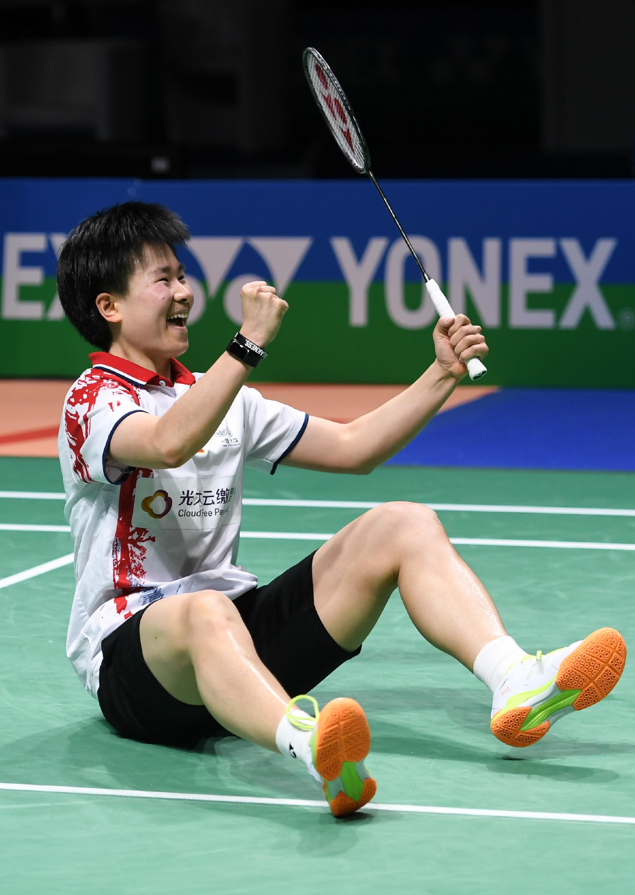 羽毛球德国公开赛何冰娇夺得女单冠军