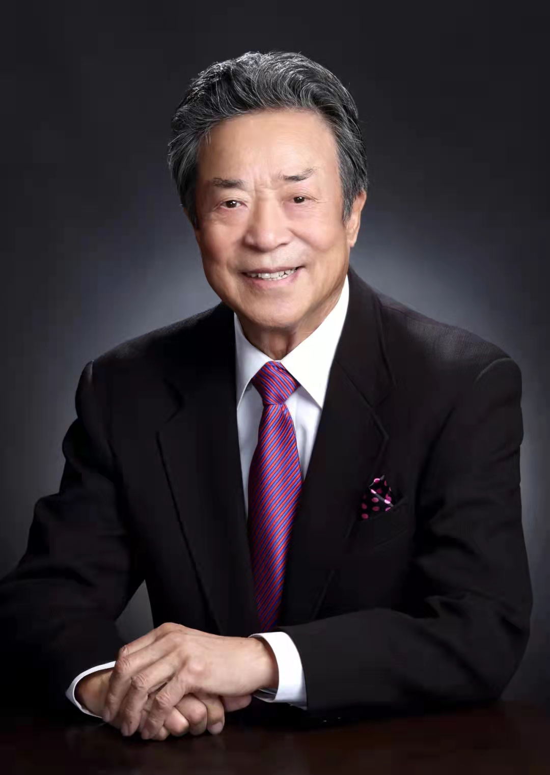 著名男高音歌唱家李光羲逝世